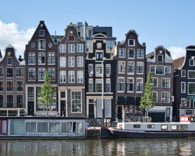 5 reasons why you should visit Amsterdam at least once